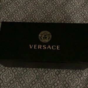 Versace son glasses